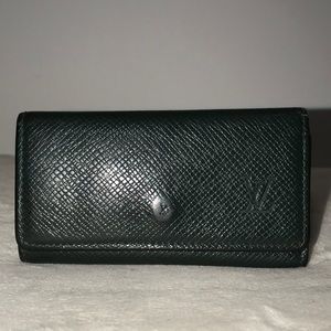 Louis Vuitton 4 Key Holder